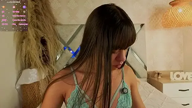 kimhilton_ on StripChat