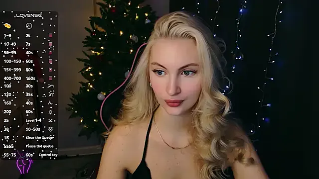 Kimmy_powell on StripChat