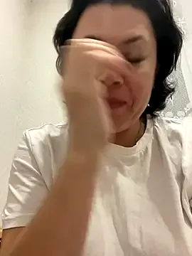 Kiramagic on StripChat