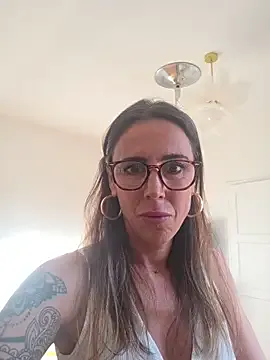 Klamsine from StripChat