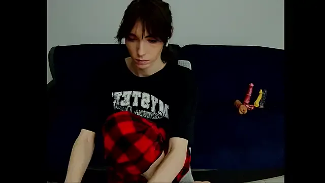 kobeny — Cum in public