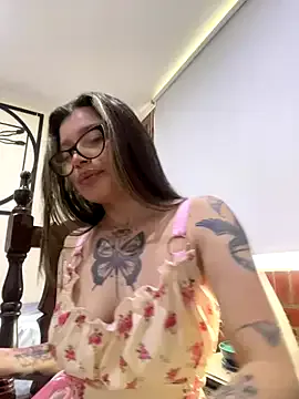 KoraSweett on StripChat