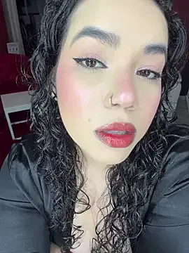 krisstenSantos — Fingering pussy and suck fingers