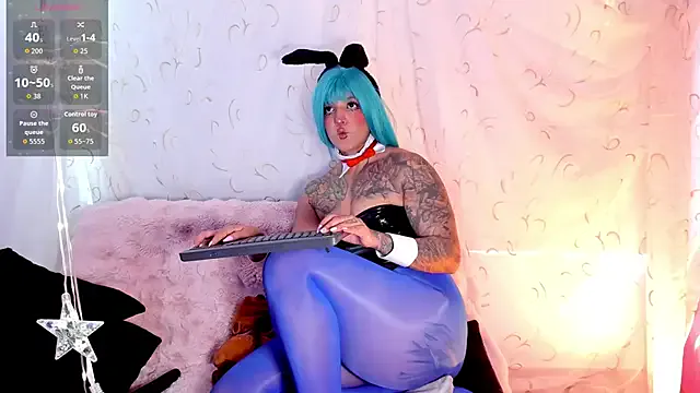 KuraiBi — Domi toy all naked + dildo in pussy POV