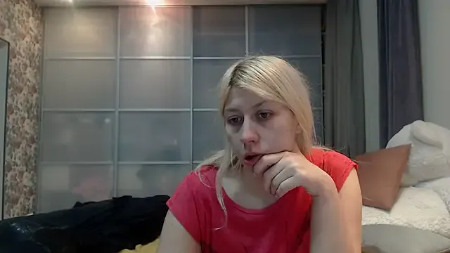 KyliePag on StripChat