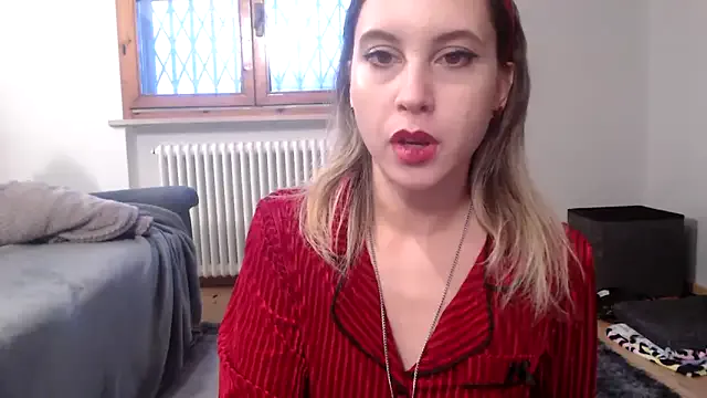 L_Sofia — Freechat on StripChat