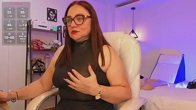 lady_nylon_ on StripChat