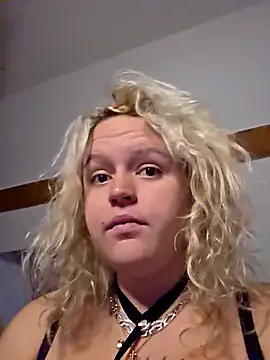 ladychat69 on StripChat