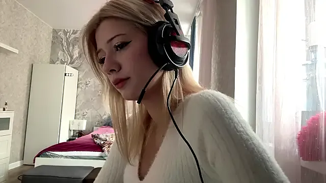 LadyFoxLove — yoga for you boys))))