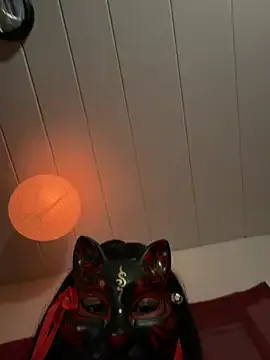 LadyKitsune — Flash tits