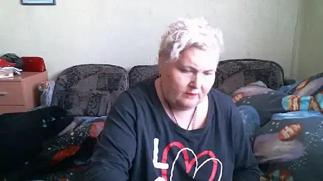 Lana555 on StripChat