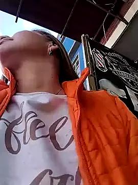 Freechat LaraCaliente on StripChat