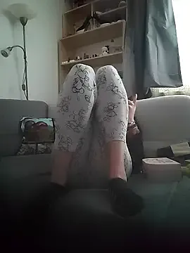 Laura_Ati on StripChat