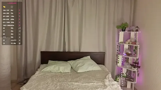 LaveraMeling — Freechat on StripChat