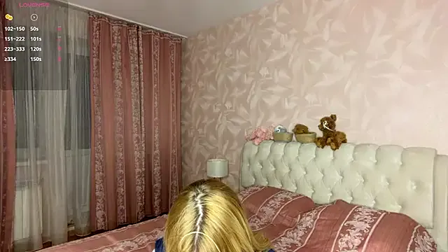 LenitaTumblin — shake my tits close to you