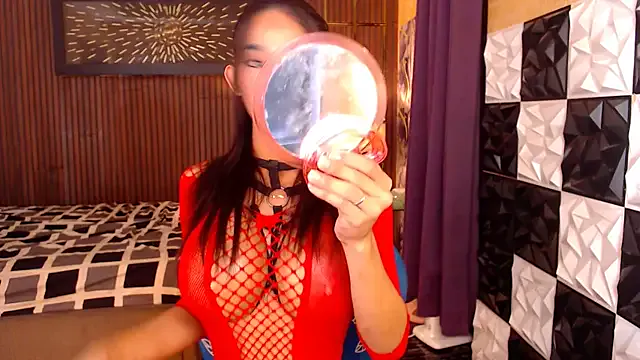 lhexiecollins — show hard cock and cum