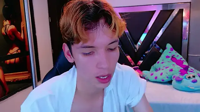 Liam_Green1 — Freechat on StripChat