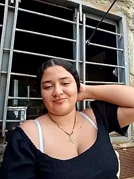 Liancy — Anal plug + spanking