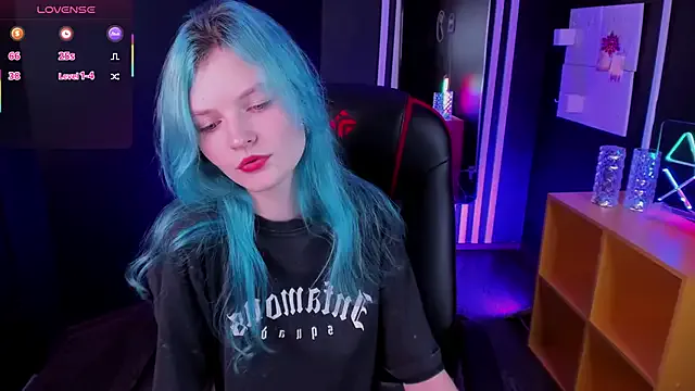 Lika_Sky — underboobs