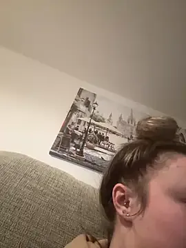 LilyLuck_ on StripChat