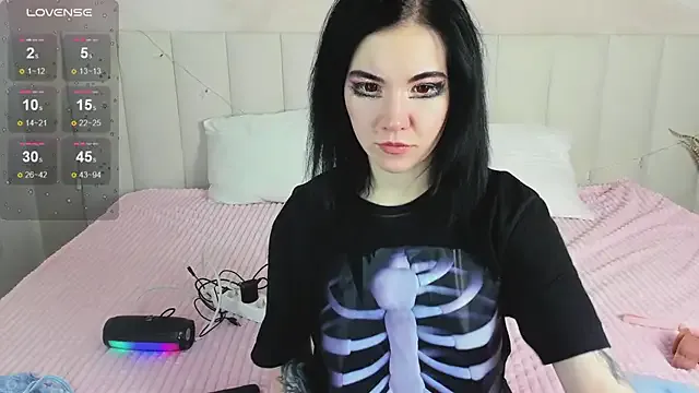 Lina_Moony on StripChat