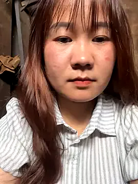 Liness101 on StripChat