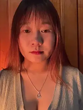 Liness101 on StripChat