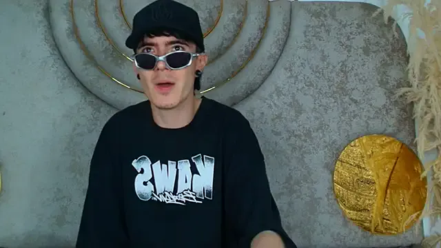 Lio_____ — MASTURBATION