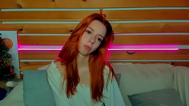 Lori_Williams on StripChat