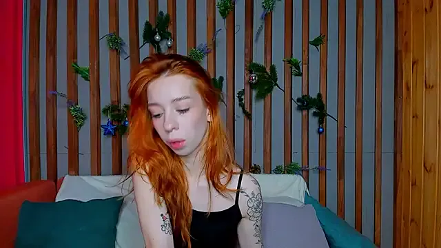 Lori_Williams on StripChat