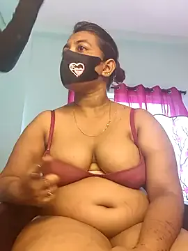 Loving_Naughtycouple — Boobs show