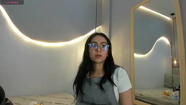 lucelly_15 on StripChat