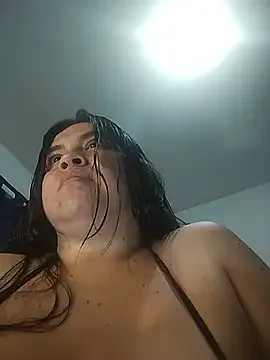 LucyDiamonds1 — TSUNAMI SQUIRT AND CUM