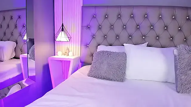 LunaBloomn — Domi in the pussy + cum