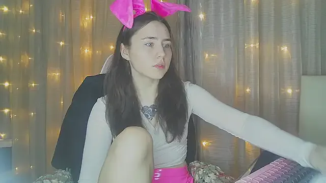 lunar_Sanata — shake your butt!