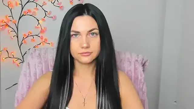 Lune_Moon on StripChat