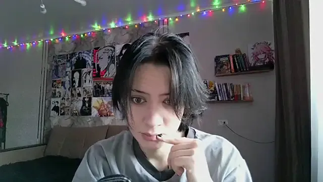 LxayBloom on StripChat