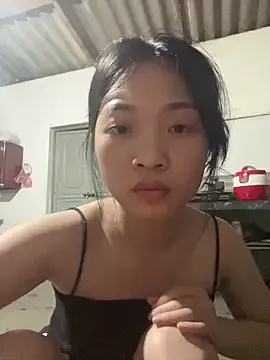 Lyn-be99 on StripChat