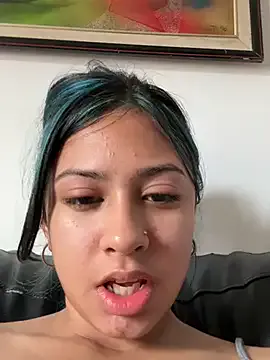 lynn9000 on StripChat