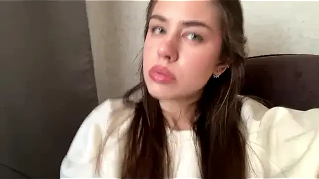 LypsiXo from StripChat