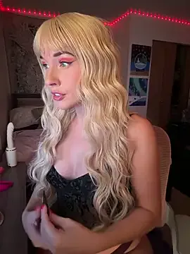 MaciiMayy on StripChat