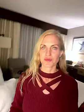 MackdaddyandgG on StripChat