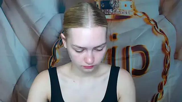 Freechat MademoiselleCl on StripChat