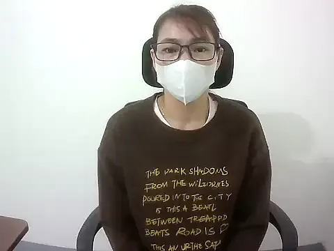 Mai_phuong — Enjoy my wet pussy 