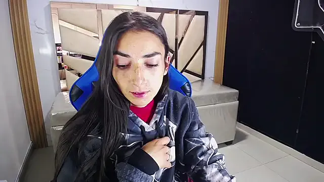 Maily_a_ — Group on StripChat