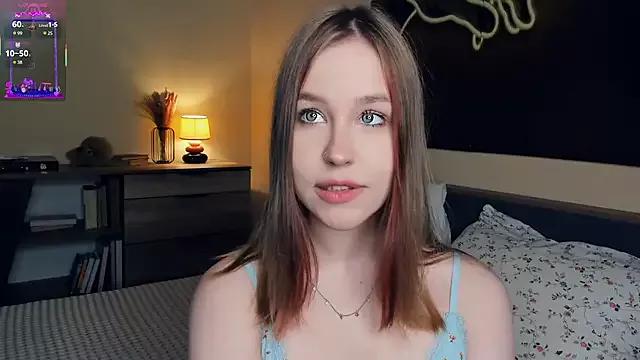 StripChat MaliaBourraine is Freechat MaliaBourraine — show my feet