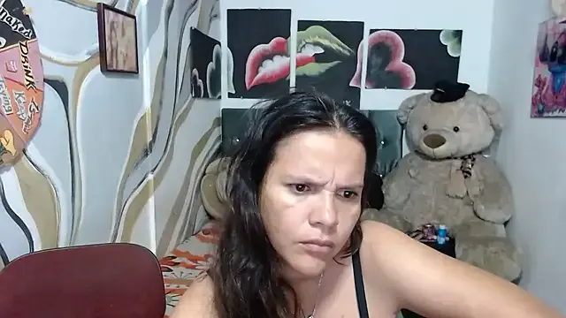 manzanahot9 — lick pussy and squirt in mouth and drink