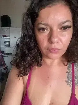 Mari_valda2 on StripChat