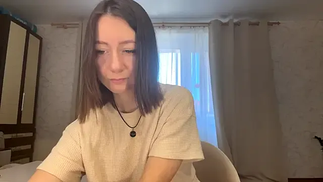 MariaSpadoni — Blow a kiss 