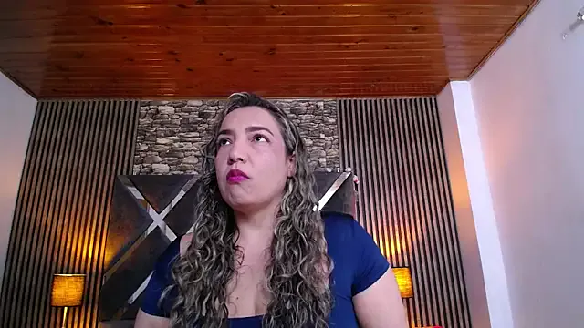 marie_hss — Pussyplay-fingers inside